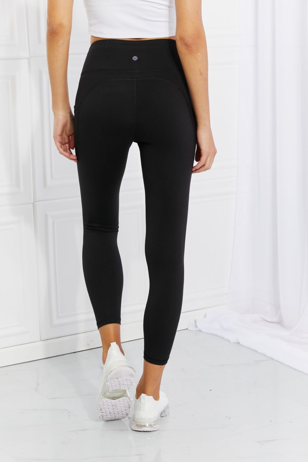 Leggings Depot Full Size Strengthen and Lengthen Reflective Dot Active Leggings-gym-Trendsi-JipsiJunk