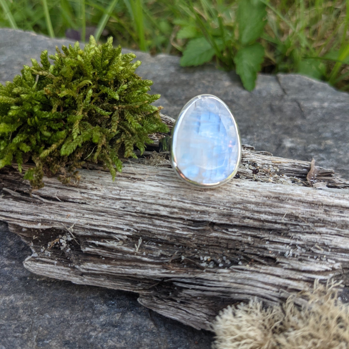 FLAT FACED FACETED MOONSTONE RING IN STERLING SILVER-RING-Jipsi Junk-JipsiJunk