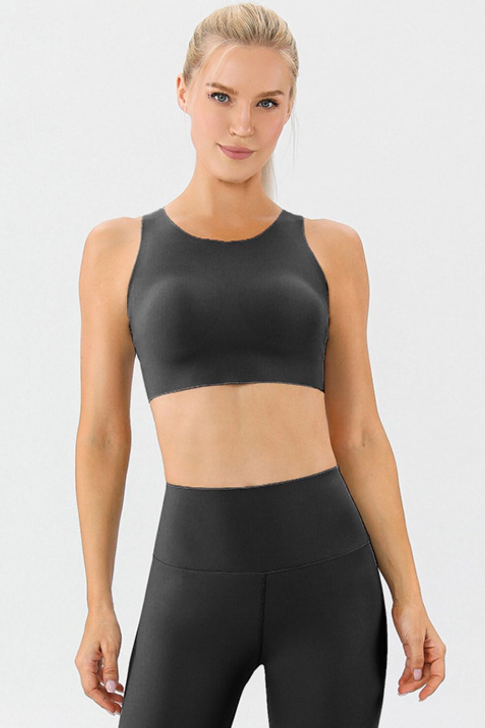 Round Neck Wide Strap Active Bra-Trendsi-JipsiJunk