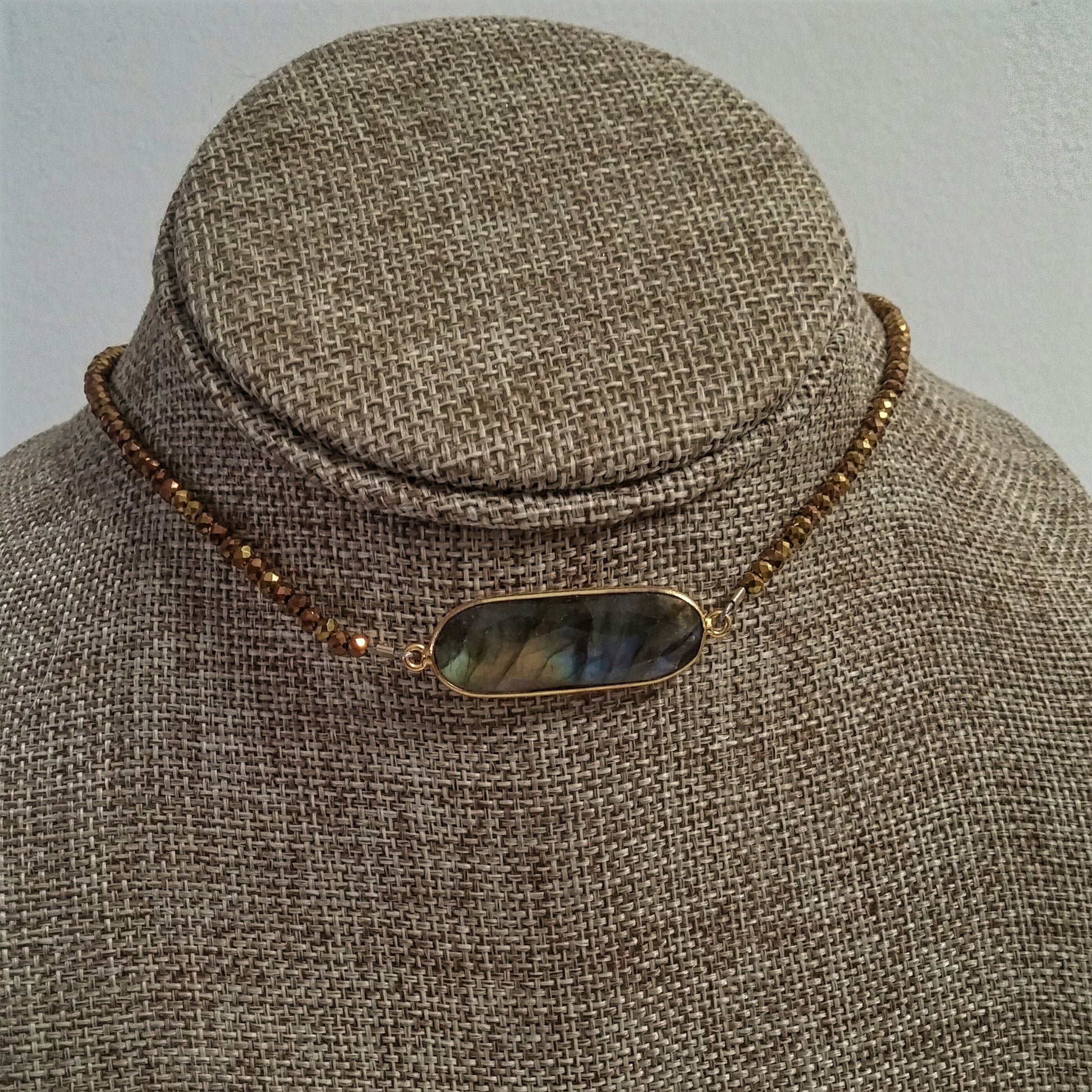 LONG OVAL LABRADORITE CHOKER WITH GOLDEN COPPER BEADED CHAIN-NECKLACES-Jipsi Junk-JipsiJunk