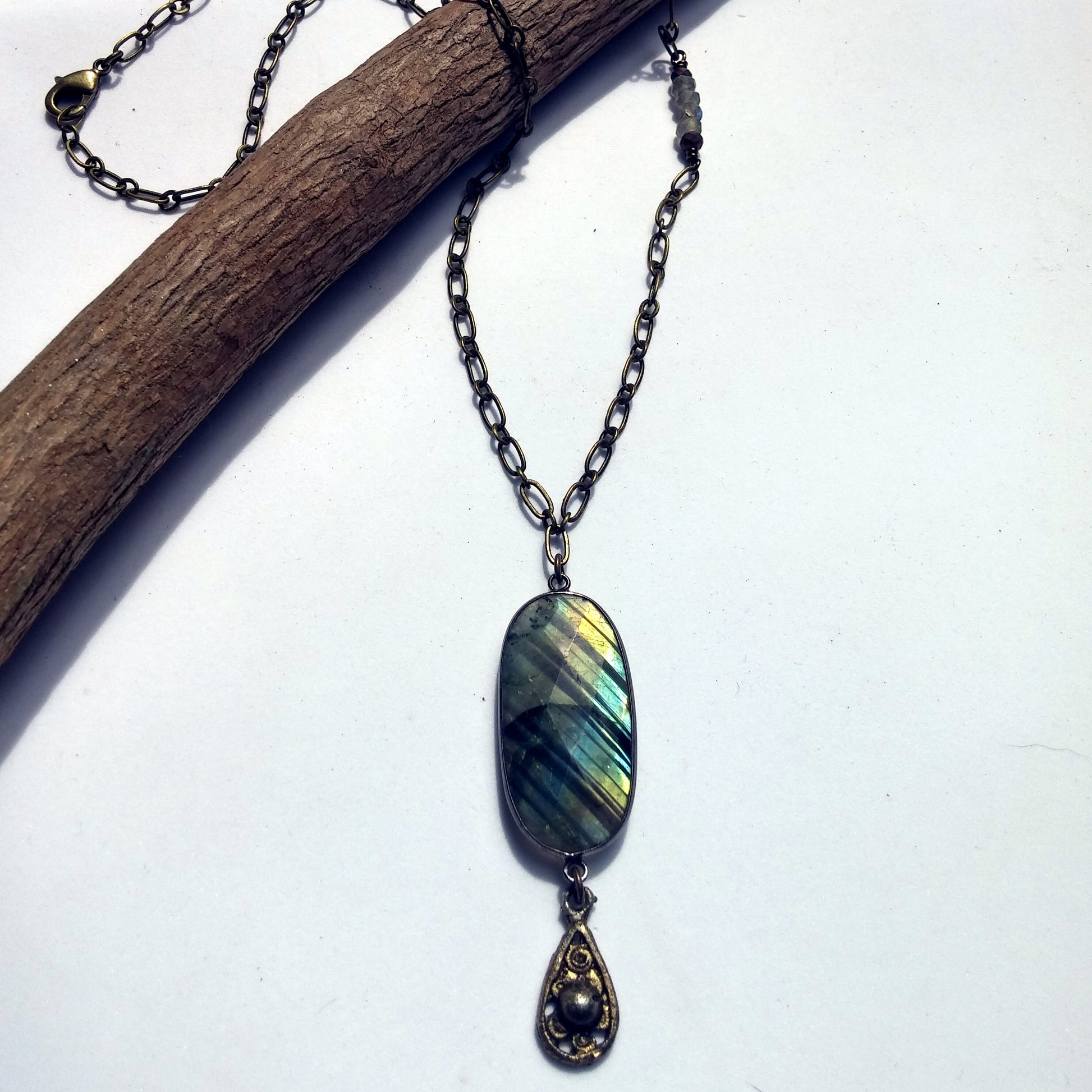 VINTAGE VICTORIAN STYLE LABRADORITE AND TEARDROP CHARM NECKLACE-NECKLACES-Jipsi Junk-JipsiJunk