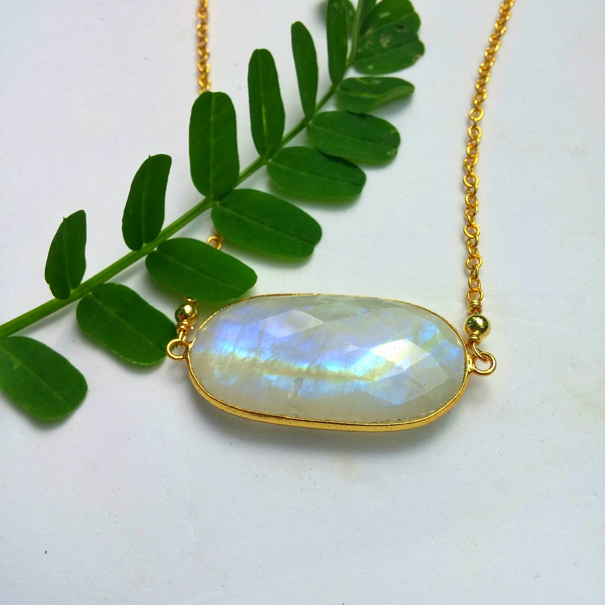 LARGE FACETED OVAL RAINBOW MOONSTONE AND GOLD NECKLACE-NECKLACES-Jipsi Junk-JipsiJunk