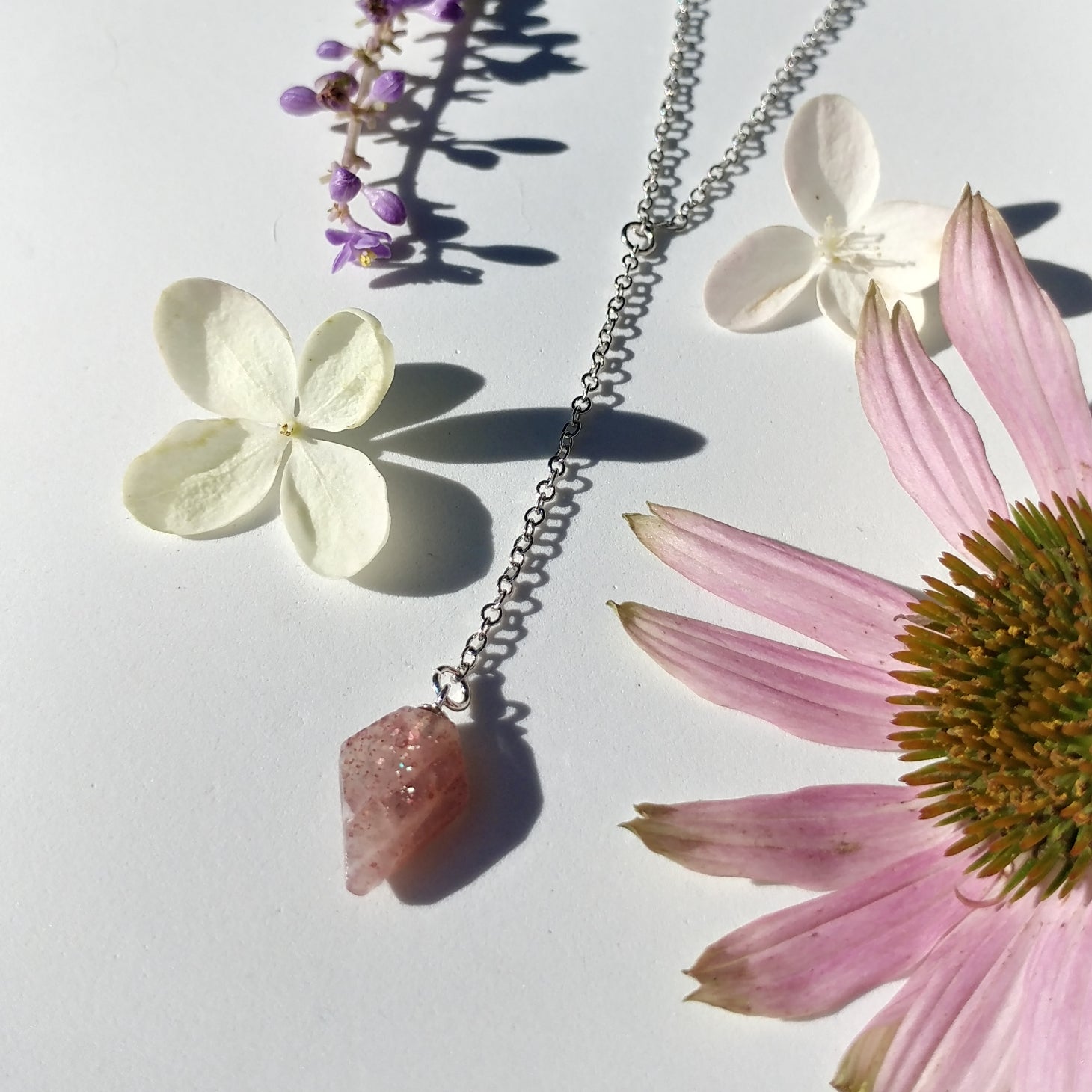 STRAWBERRY QUARTZ TINY SHIELD LARIAT NECKLACE-NECKLACES-Jipsi Junk-JipsiJunk