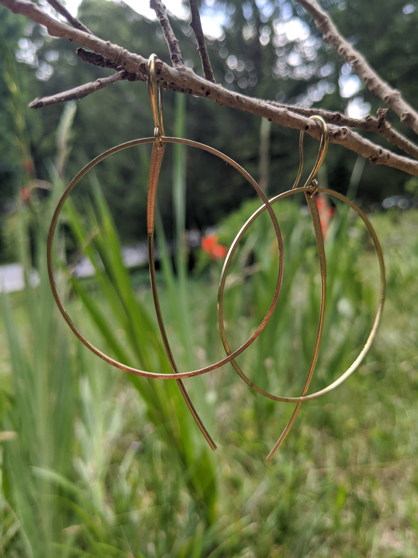 SIMPLE SASSY BRASSY HOOPS-EARRINGS-Jipsi Junk-JipsiJunk