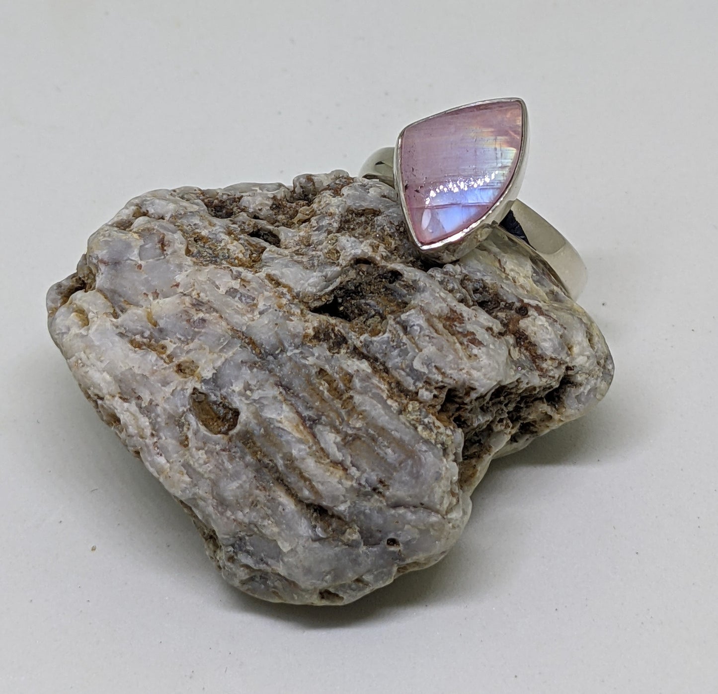 IRREGULAR SHAPED PINK RAINBOW MOONSTONE RING IN STERLING SILVER-RINGS-Jipsi Junk-JipsiJunk