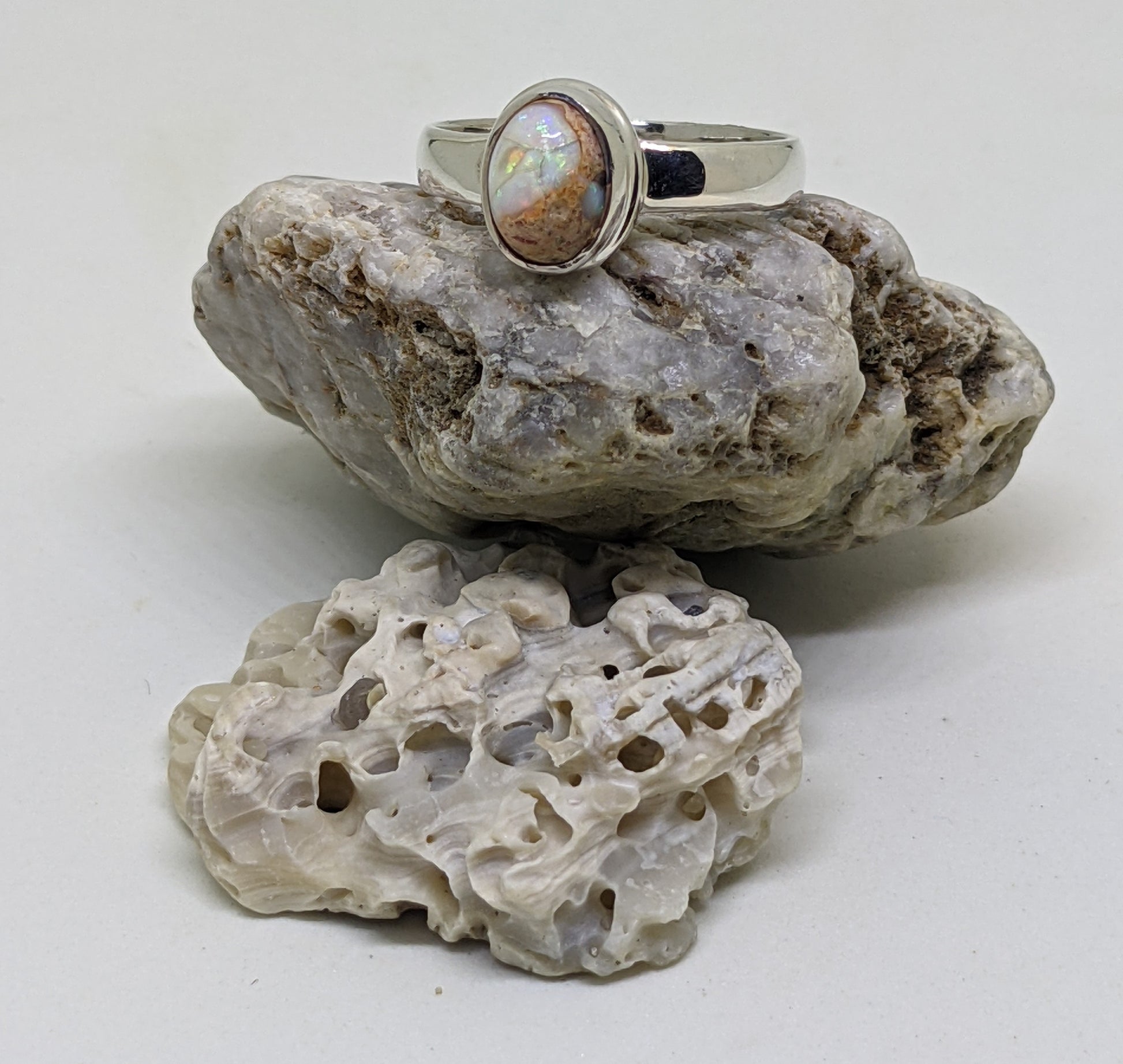 OVAL FIRE OPAL RING IN STERLING SILVER-RING-JipsiJunk-JipsiJunk