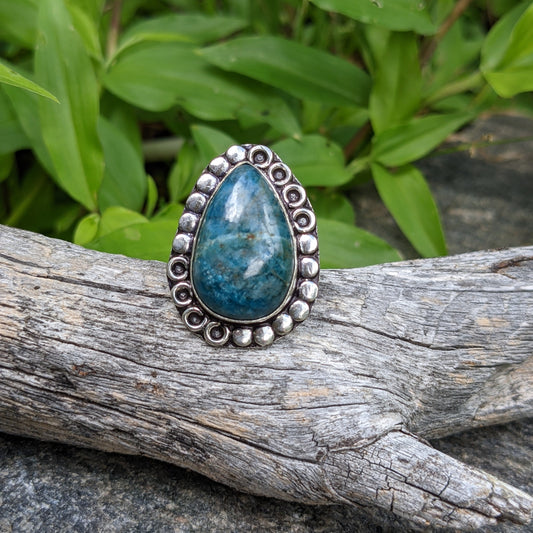 BLUE APATITE PEAR SHAPED RING IN STERLING SILVER-RINGS-Jipsi Junk-JipsiJunk
