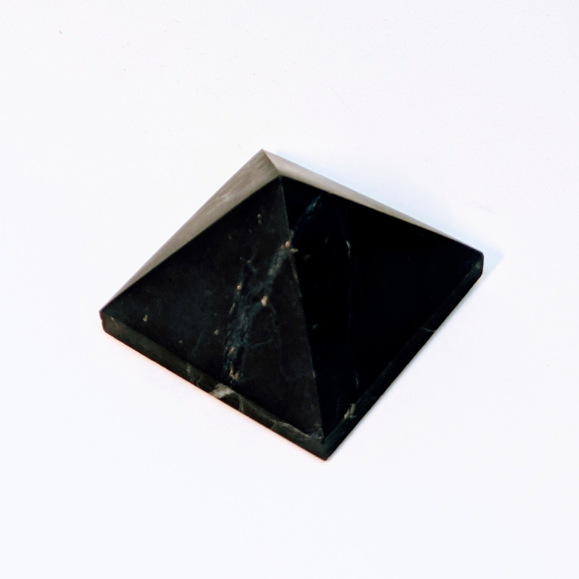 25x35mm Unpolished Shungite Pyramid-gemstone-JipsiJunk-JipsiJunk