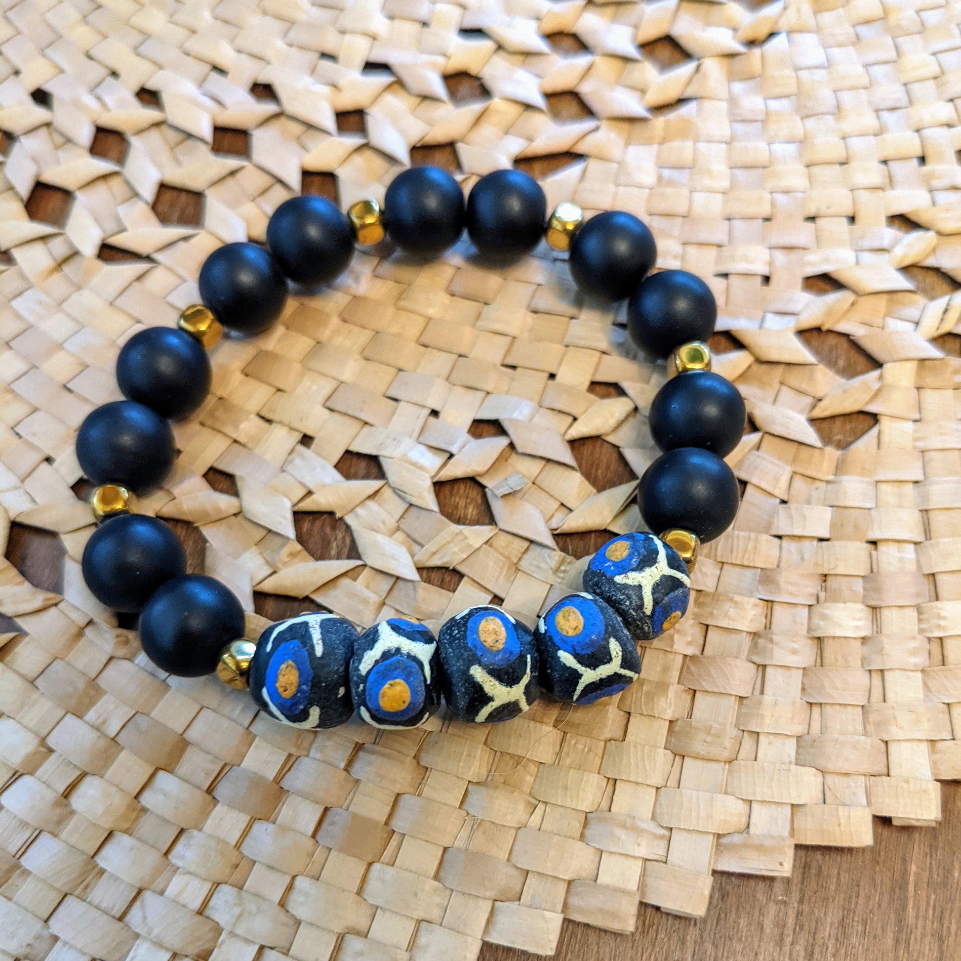 AFRICAN RECYCLED GLASS STRETCH BRACELET-BRACELETS-Jipsi Junk-JipsiJunk