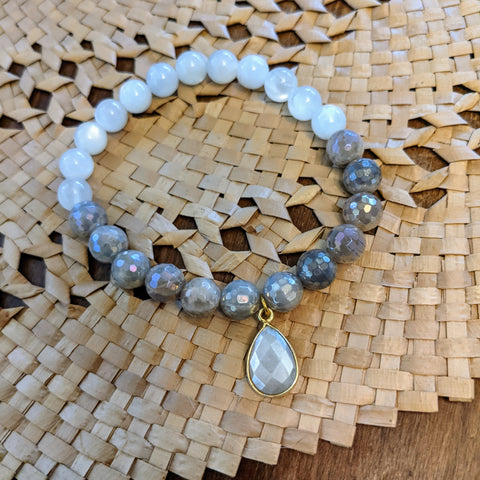 WHITE AND GREY MOONSTONE STRETCH BRACELET-BRACELETS-Jipsi Junk-JipsiJunk