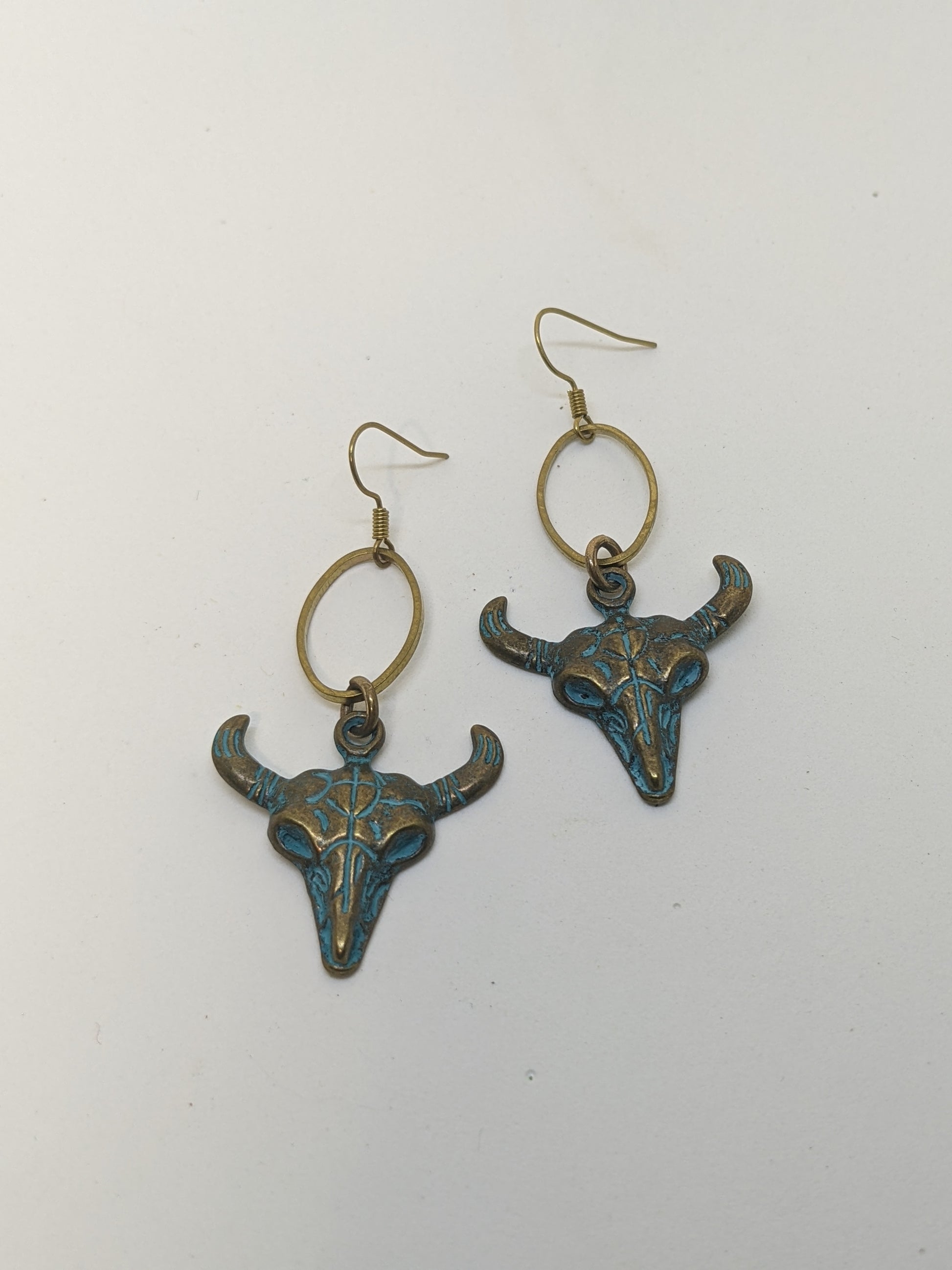 MIDWESTERN BULL SKULL EARRINGS-Earrings-Jipsi Junk-JipsiJunk