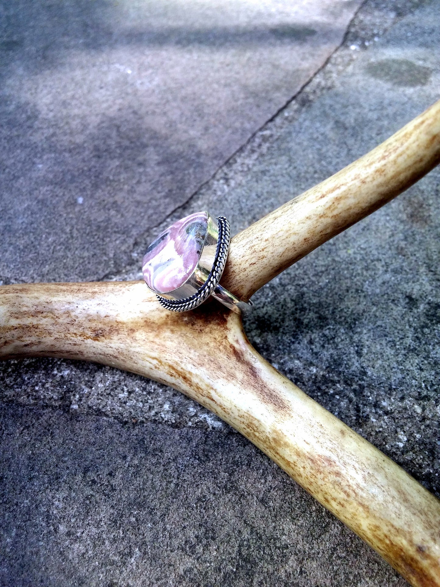 FREEFORM ROUNDED TRIANGLE RHODOCHRISITE RING IN STERLING SILVER-RINGS-Jipsi Junk-JipsiJunk
