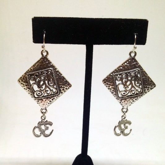 HAMMERED SWIRLY DIAMOND, NAMASTE DANGLE EARRINGS-earrings-JipsiJunk-JipsiJunk