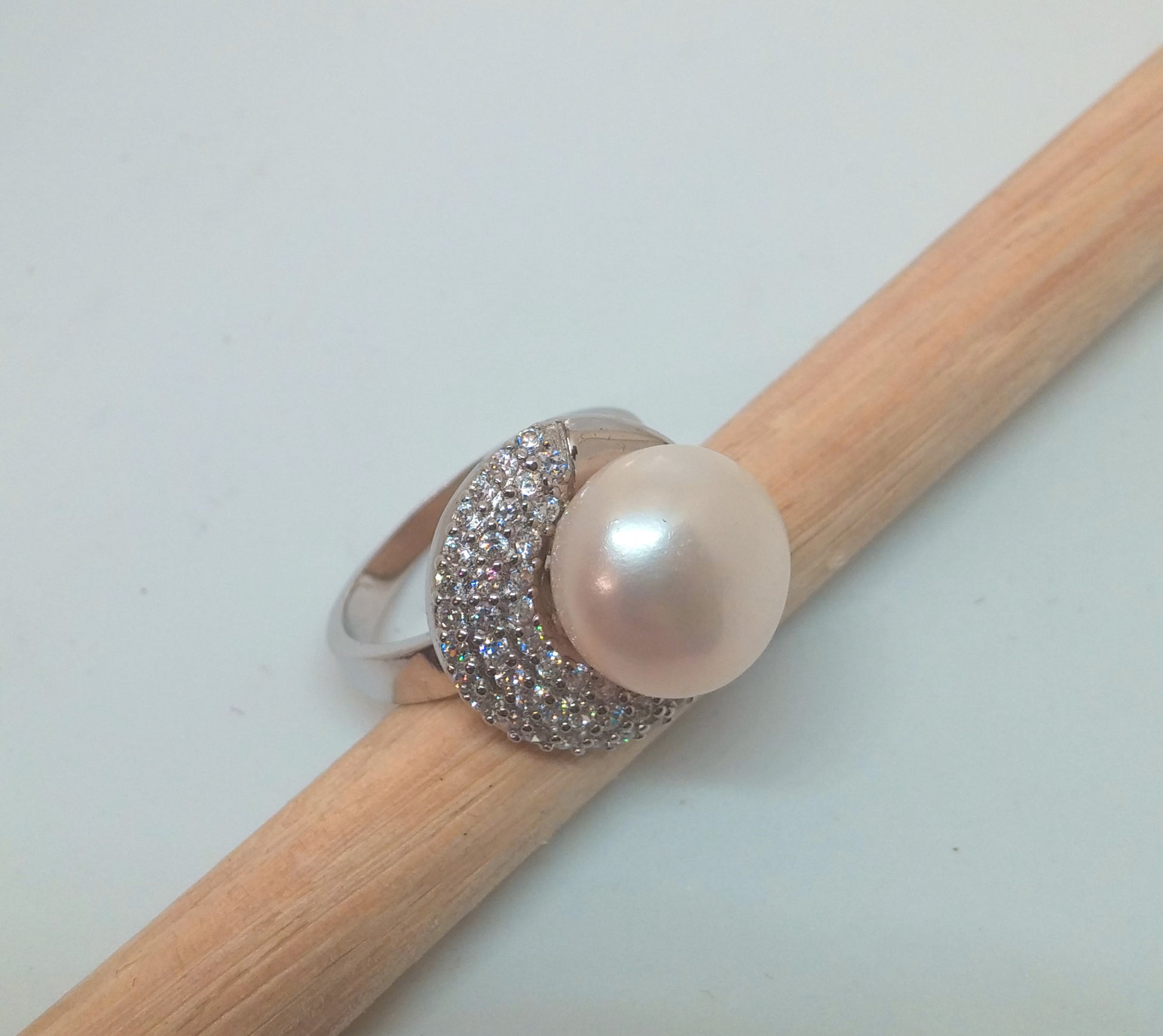 NATURAL FRESHWATER PEARL AND CUBIC ZIRCONIA COCKTAIL RING IN STERLING SILVER-RINGS-JipsiJunk-JipsiJunk